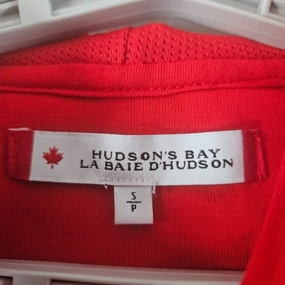 Hudson's Bay Unisex Size Small Canada Maple Leaf Zip Hoodie Red Strong And Free - Picture 8 of 15